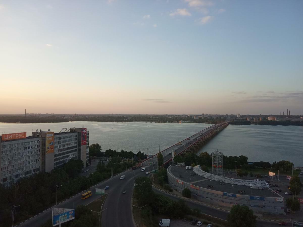 Most City Riverview Dněpropetrovsk Exteriér fotografie
